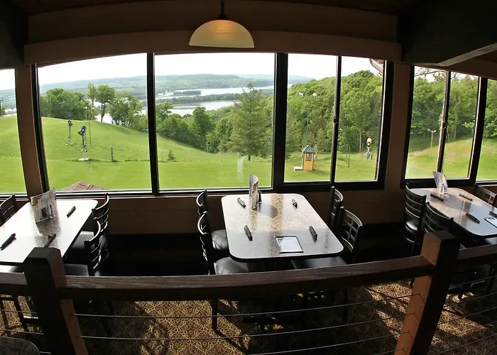 Chestnut Mountain 3* Galena